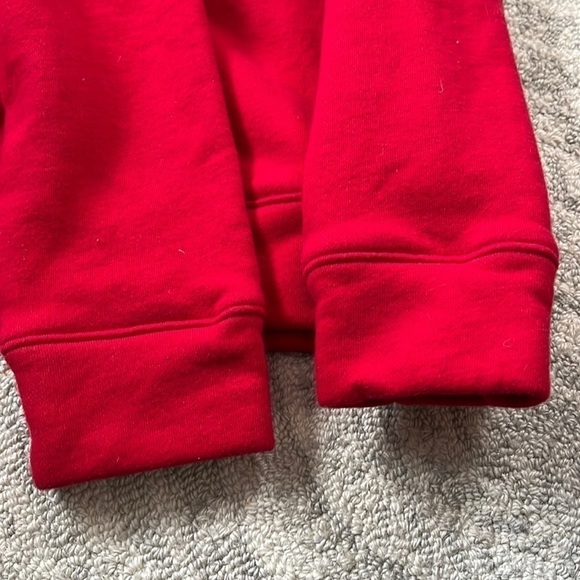 𝅺boys Lands’End Red Sweater Size 10/12 - Picture 3 of 4